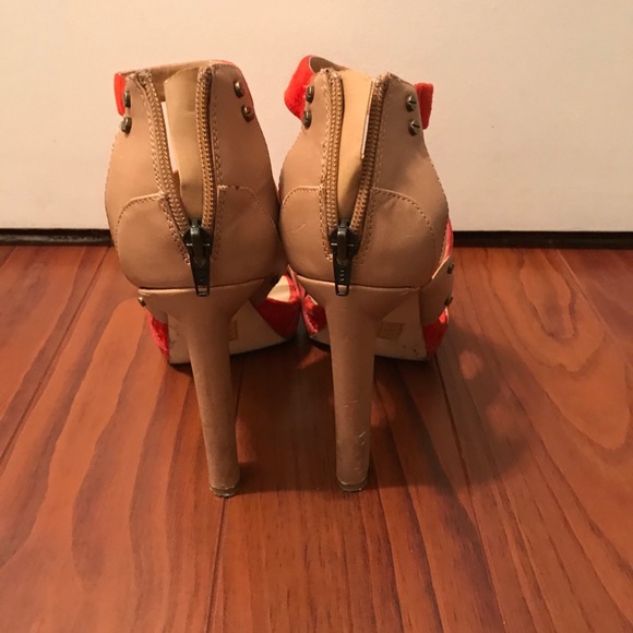 Orange heels - Picture 5 of 5